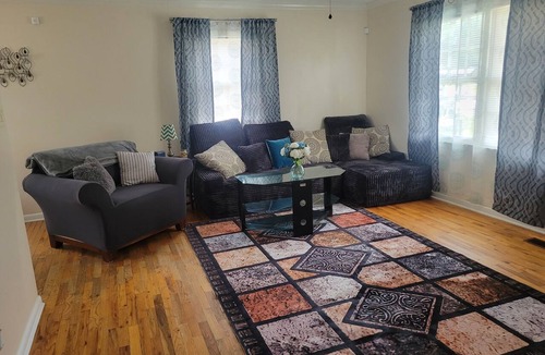 Lumberton House | Soothing 2-bed charming ranch home in quiet neighborhood with fully fenced yard!