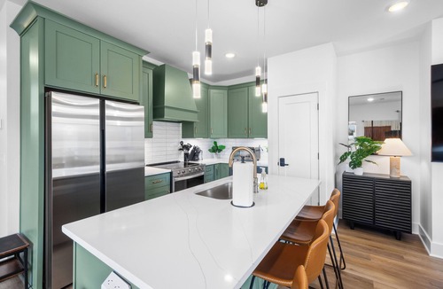 Inglewood House | Spacious 4-bedroom townhome in Nashville, great for groups and dog-friendly