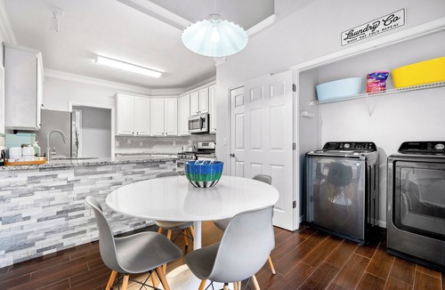 Sugar Hill House | Spacious 4BR Family Retreat Near Mall of GA & Lake Lanier