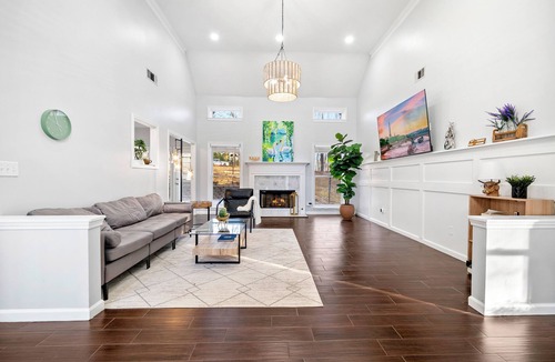 Sugar Hill House | Spacious 4BR Family Retreat Near Mall of GA & Lake Lanier
