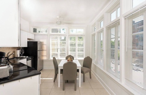 Walnut Hills Apartment | Spacious and Sunlit 2 Bedroom