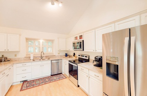 Sea Pines Villa | Spacious family retreat w/water view, large deck, & perfect location