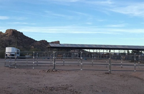 Apache Junction House | Spacious Mountain View Property with no Snow!