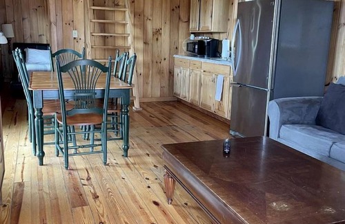 Purlear Cabin | Spacious Mountain Cabin Rental for Six near Cascade Falls, North Carolina