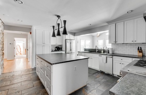 Lakeview House | Spectacular 5BR Home | Horse, Bike, Wine Country