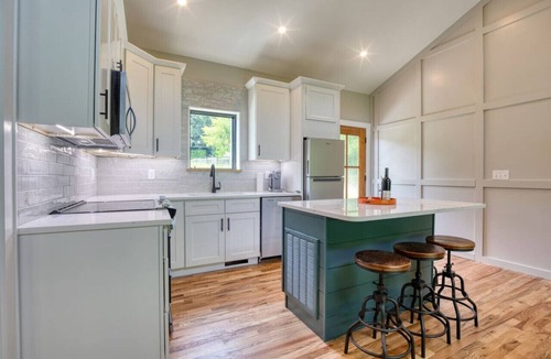 Johnson City Ski Chalet | Still Waters on Watauga River
