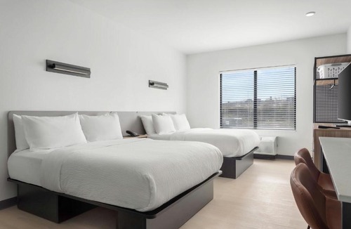 Hurstbourne Hotel | StudioRes by Marriott Louisville East