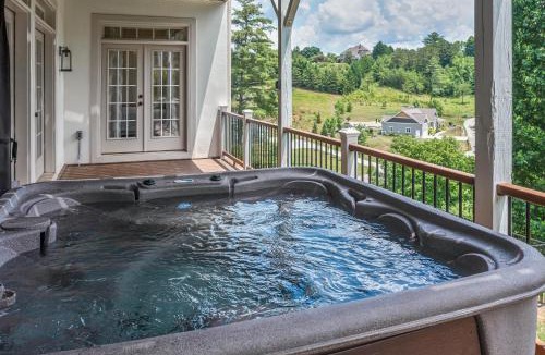 Weaverville House | Stunning Modern Retreat! Year-Round Swim Spa | Hot Tub | Movie Room | Firepit