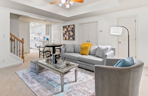 Northlake House | Stylish Living in Atl: Your Urban Retreat Awaits