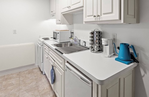 Northlake House | Stylish Living in Atl: Your Urban Retreat Awaits