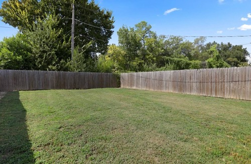 University District House | Stylish Memphis Home w/Large Yard + Cozy Interior