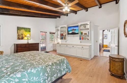 Buford House | Sues Lake House