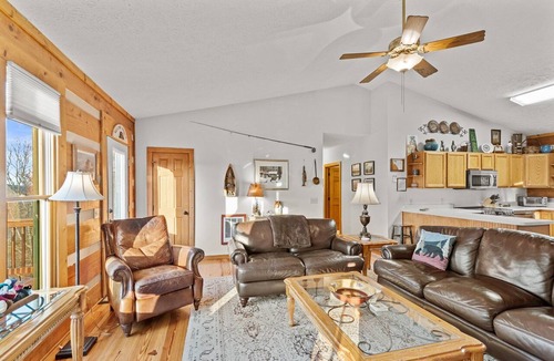 Sugar Mountain Cabin | Sugar's Sunset Vista - Fantastic Views on Sugar Mountain