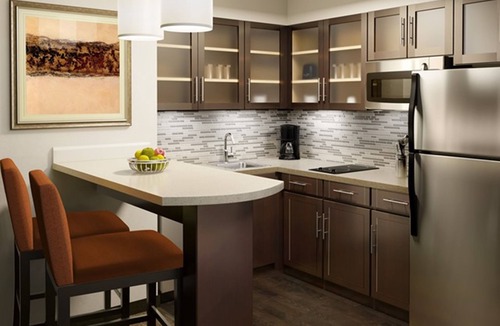 Miamisburg Apartment | Suite with Full Kitchen | Breakfast Included!