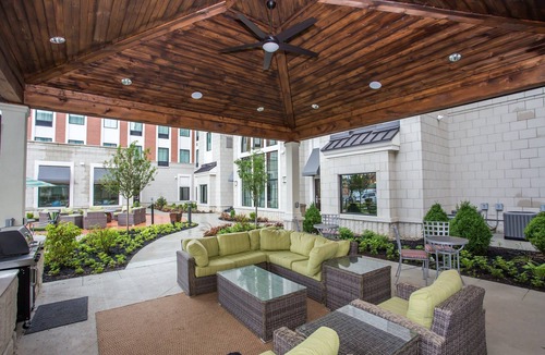 Miamisburg Apartment | Suite with Full Kitchen | Breakfast Included!
