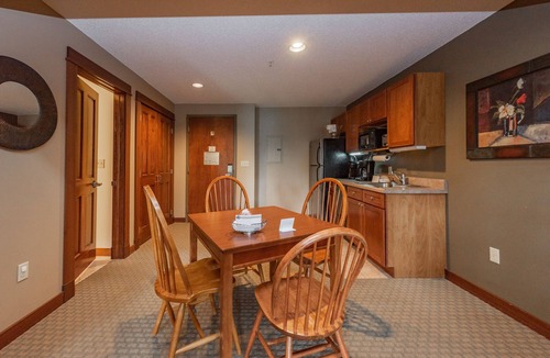 Thayerville Condo | Suites at Silver Tree: A311 One Bedroom & Loft Lake View