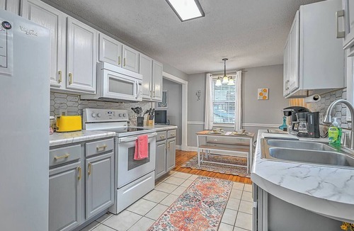 Kingsport House | Sullivan One Tudor - Charming 3 BR House in Downtown Kingsport, Pet-Friendly