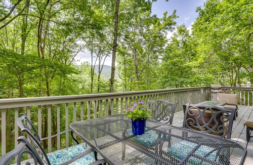 Big Canoe Cabin | Sunny Big Canoe Home w/Views & Screened Porch