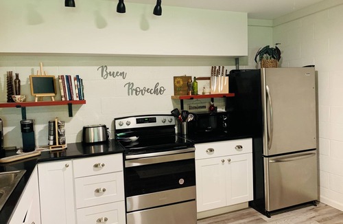 Canton Apartment | Sunset Heights close to Asheville and Waynesville.