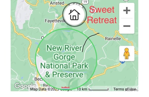 Hico House | Sweet Retreat: Lodge and Event Venue