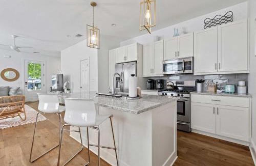 Mount Pleasant House | Sweet Retreat, Old Village, 5 mins to Dtwn