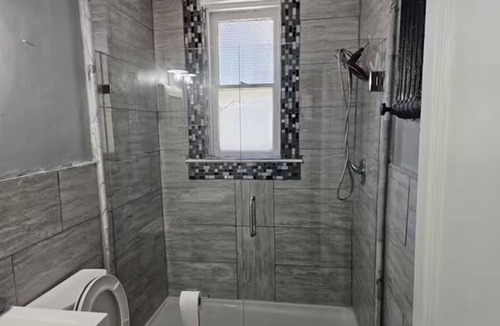 Greensboro Condo | Tastefully furnished studio condo. Centrally located in historic Fisher Park.