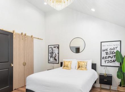 Woodbine House | Taylor Swift Eras Inspired Home-10 min to Broadway