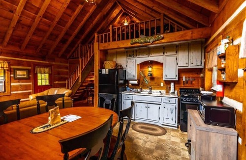 Copperhill Cabin | The Angler | Dog-Friendly Log Cabin, Hot Tub, Pond