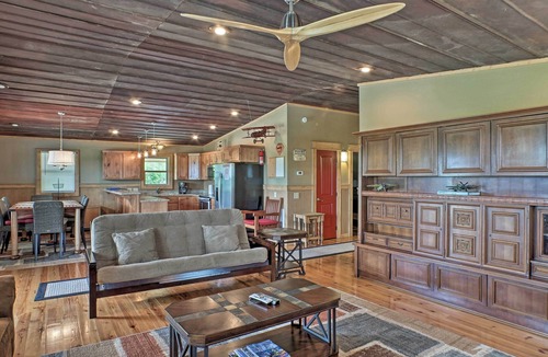 Guntersville Cabin | The Aviator at Kudzu Cove Cabins Resort