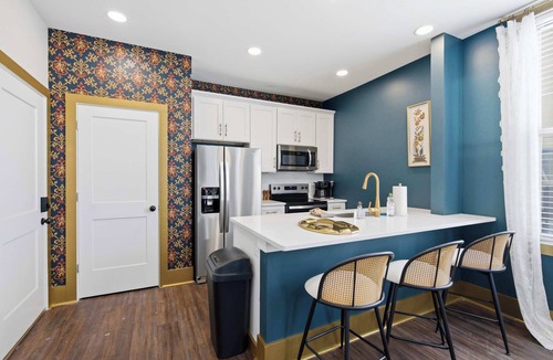 Covington Condo | The Bavarian Inn 5 Artsy Gem
