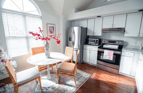 Owensboro House | The Bluegrass Barbie