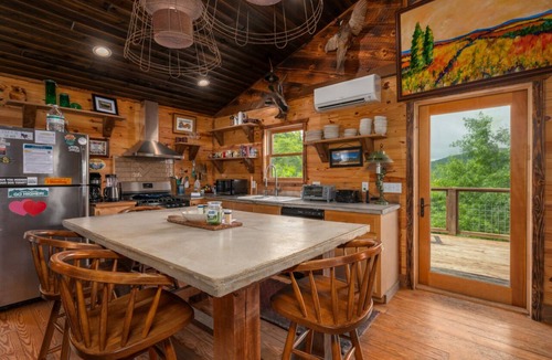 Black Mountain Cabin | The Brindle Barn | Pet Friendly, Fenced Yard & Stunning Views