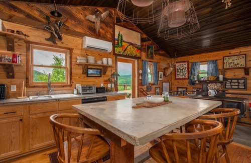 Black Mountain Cabin | The Brindle Barn | Pet Friendly, Fenced Yard & Stunning Views