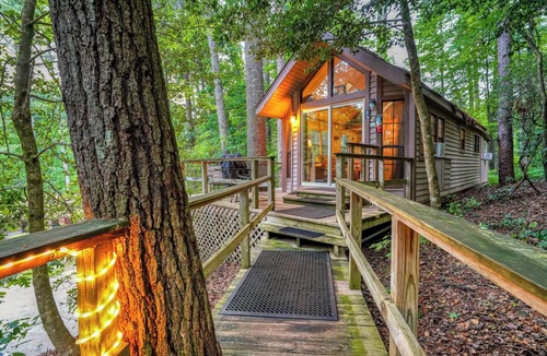 Wiley Cabin | The Cascades Inn
