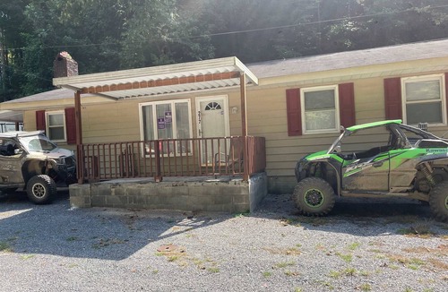 Gilbert House | The Gilbert Trailhouse