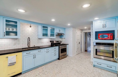 Lebanon House | The Isabella Nixon Home — Lovely Historic 1835 Home in Walkable Downtown Lebanon