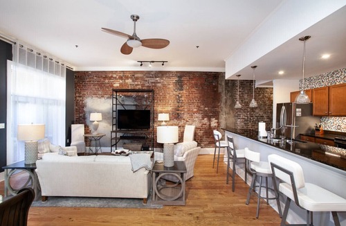 Old City Apartment | The Quiet Old City Hideout