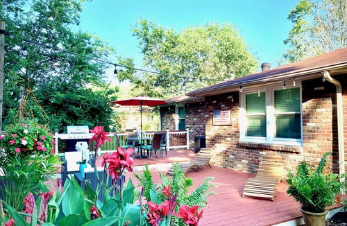 Donelson House | The Retreat At Opry Hills- Sleeps 8 - 3 Bedroom - 2 bathrooms