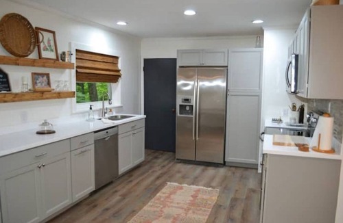 Franklin House | The Retreat on 28 - Motorcycles, Cars & Family Fun