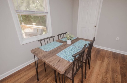 Martinsburg House | The Short Shack- 3 bedroom house