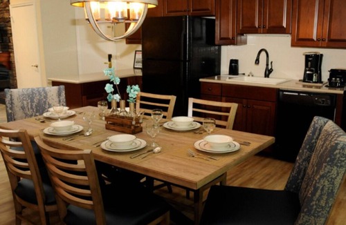 McGaheysville Resort | The Summit at Massanutten Resort Luxurious 2- Bedroom Condo