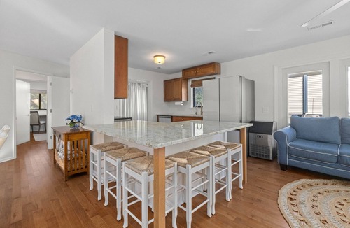 Edisto Island House | The Ugly Dolphin a Polished Home for 12