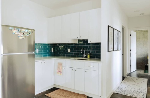 Young Harris Apartment | The Understory at This Way | Hot Tub Retreat