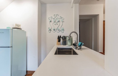 Cheyney Apartment | Thornton Studio w/Kitchenette