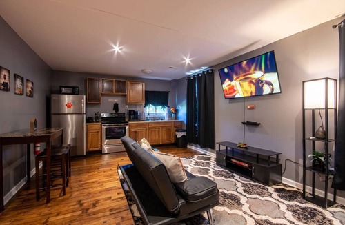 Clemson House | TigerTown Suite(B) in the Heart of Clemson 🐅