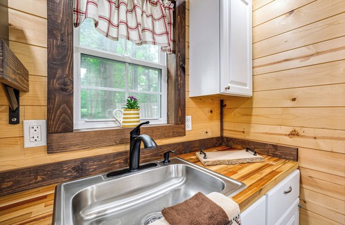 Cumberland Cabin | Tiny Cabin Nature Retreat Near Blue Rock