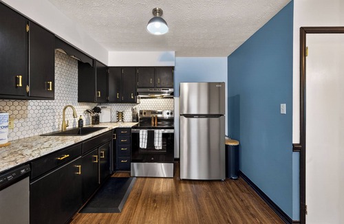 Morristown Apartment | Top floor Downtown Loft-Walk to Downtown Morristown, Pool table, Ping Pong & Bar