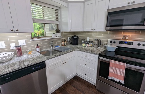 Townsend Condo | Townsend Peaceful Side Smoky Mountains Near Cades Cove Hip Vintage Condo