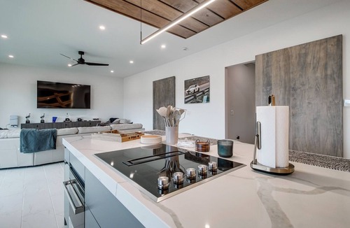 Dawsonville Villa | Trackside Luxury at Atlanta Motorsports Park