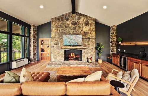 Townsend Hotel | Tremont Lodge & Resort